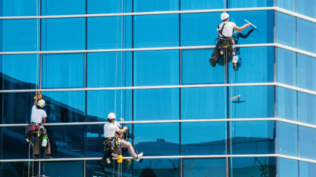 building facade cleaning services